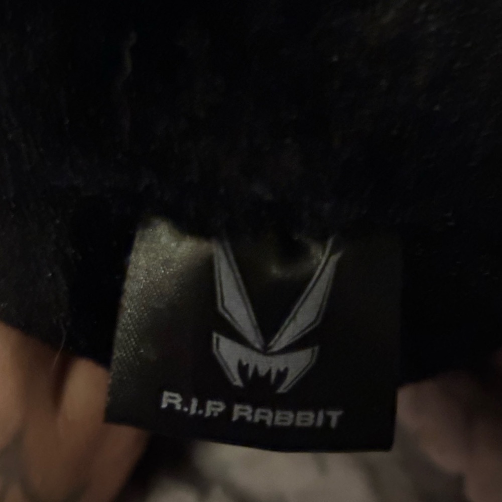 RIP RABBIT VAMPIRE BONES PLUSH COLLECTERS GOTH PUNK SOFT TOY Halloween - Picture 8 of 10